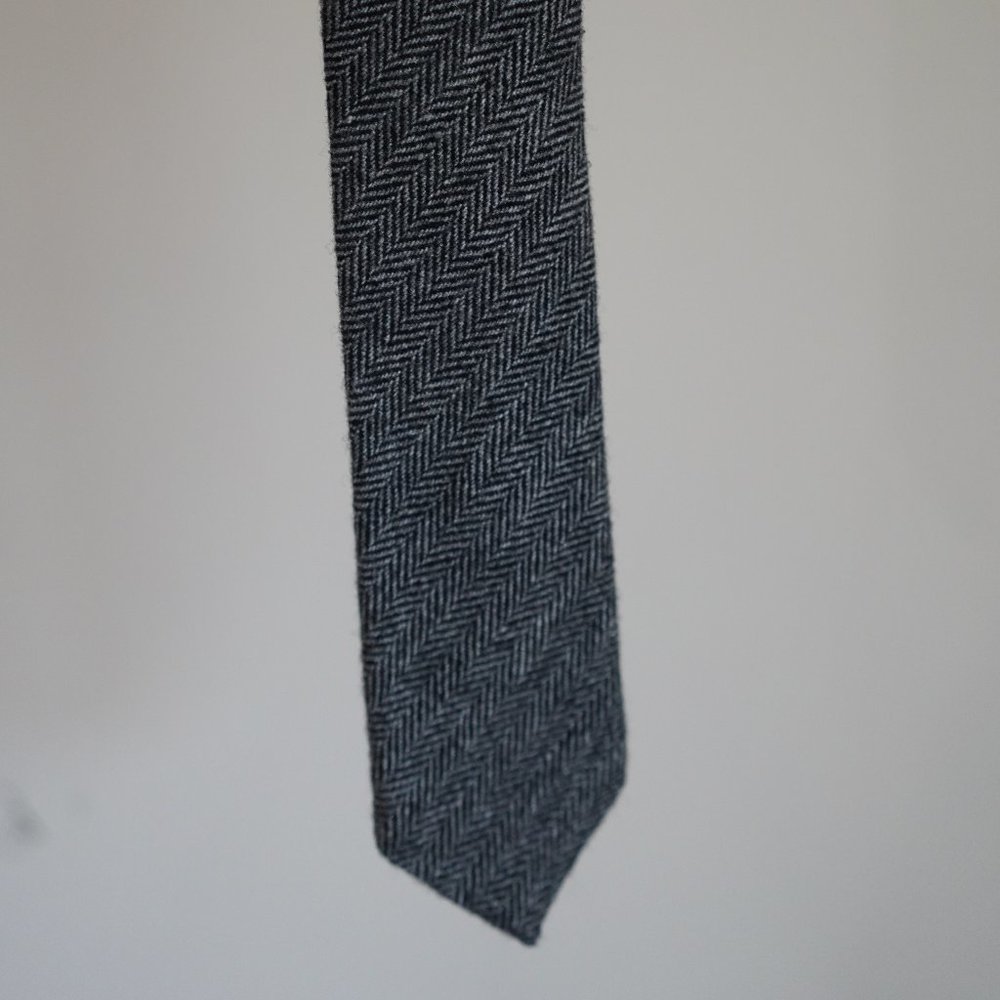 Banana Republic Grey and Black Herringbone Tie
